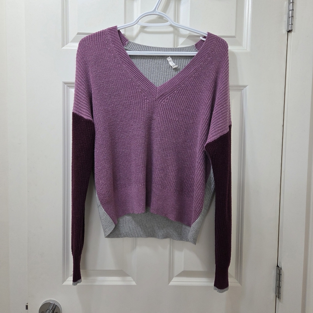 Splendid sweater